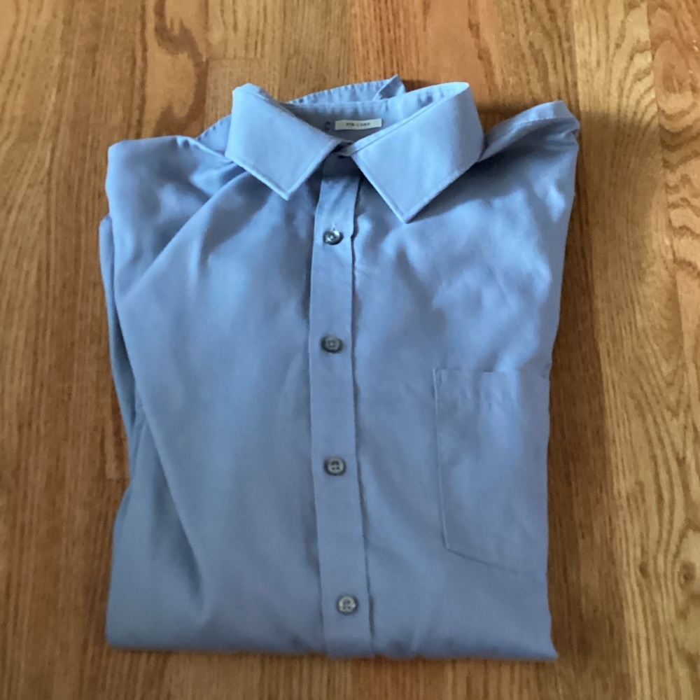 Van Heusen Light Blue/Gray Dress Shirt